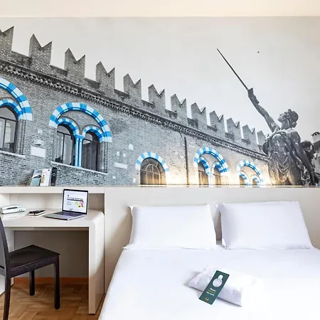 B&B Hotel Verona Готель 3*