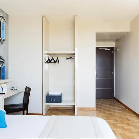 B&B Hotel Verona Готель Верона