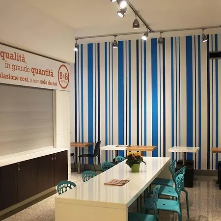 Готель B&B Hotel Verona