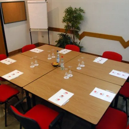 B&B Hotel Verona Верона