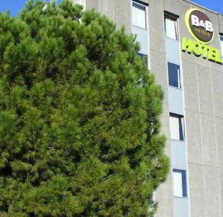 Готель B&B Hotel Verona